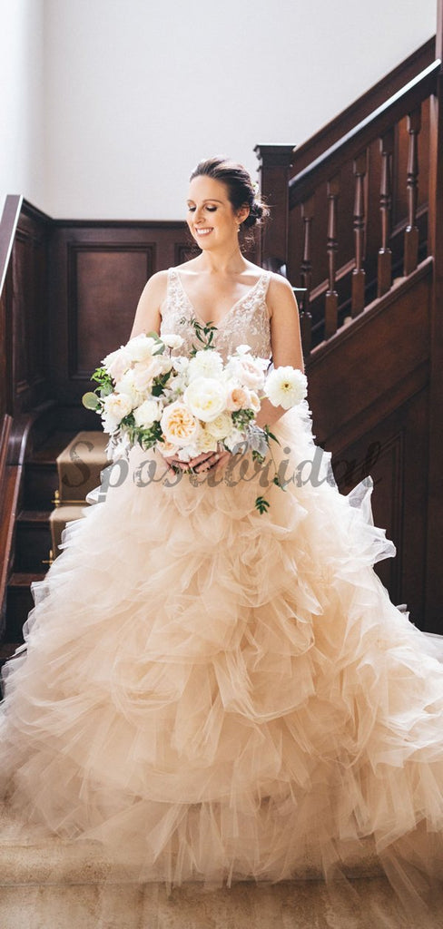 Gorgeous Lace V-neck Ruffles Tulle Ball Gown Wedding Dresses WD0362