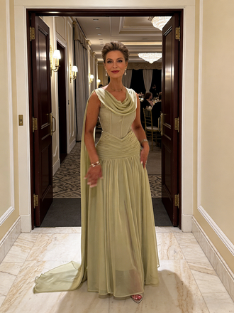 Elegant Chiffon Spaghetti Straps Cowl Mother Of The Bride Dresses, SFM013