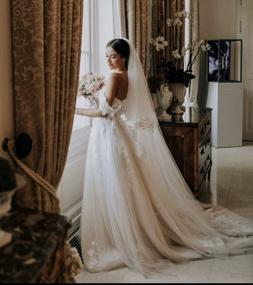 Vintage A-line Off the Shoulder Lace Romantic Long Wedding Dresses, WD0612